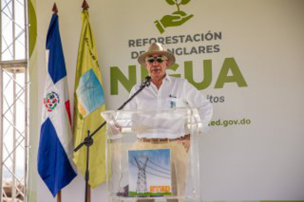 LA ETED FOMENTA LA RECUPERACIÓN DE MANGLARES; REALIZA JORNADA DE REFORESTACIÓN EN PLAYA LOS CUADRITOS